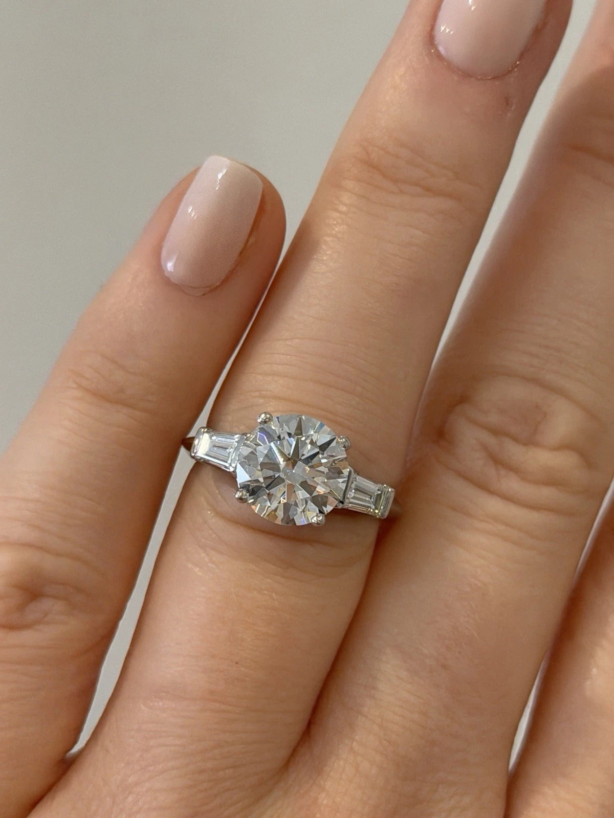Consignment - Platinum 3.01ct Round Brilliant Natural Diamond GIA Baguettes Three-Stone Ring - platinum, diamond, ring - (...