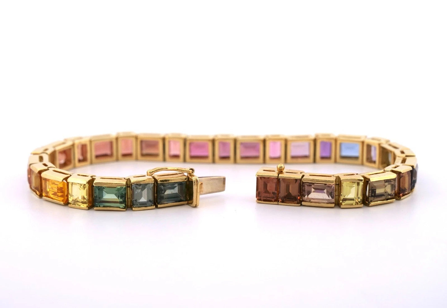 Custom Handmade Natural Rainbow Sapphire 18K Yellow Gold GIA No Heat Bracelet